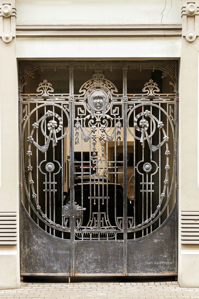 Heinrich Scheel architecture Smilšu 8 detail