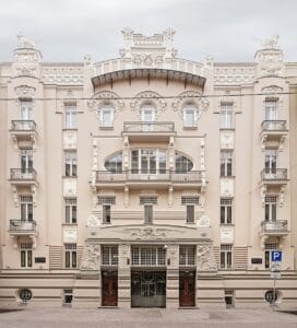 Alberta 4 Riga Art Nouveau symmetrical facade