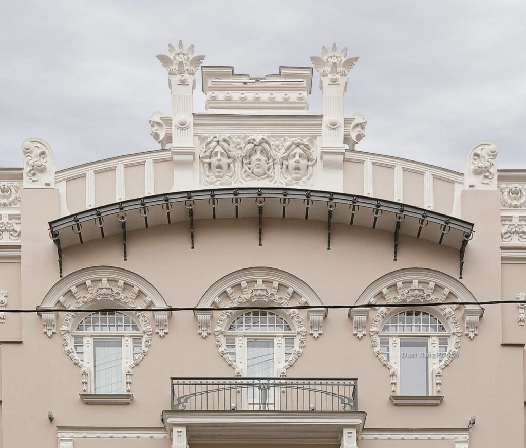 Alberta 4 Riga Art Nouveau symmetrical facade