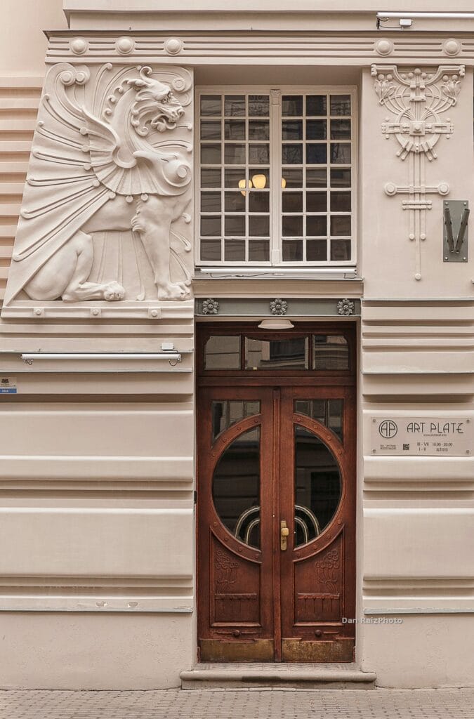 lberta 4 Riga Art Nouveau symmetrical facade