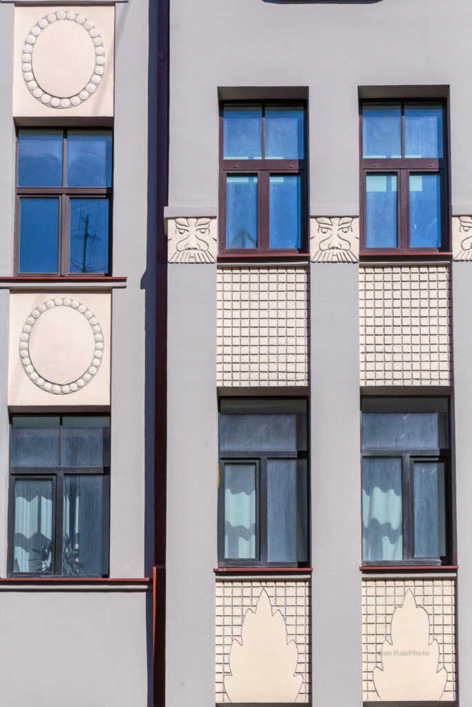 Eižens Laube architectural details Lāčplēša 51