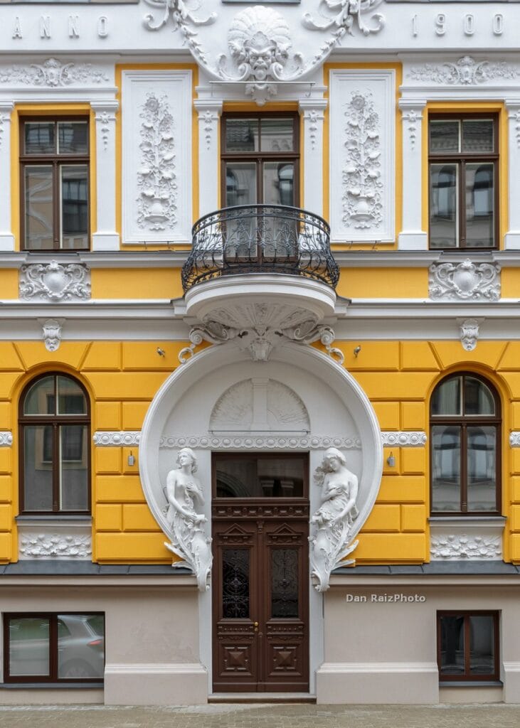 Vīlandes street 11, Riga